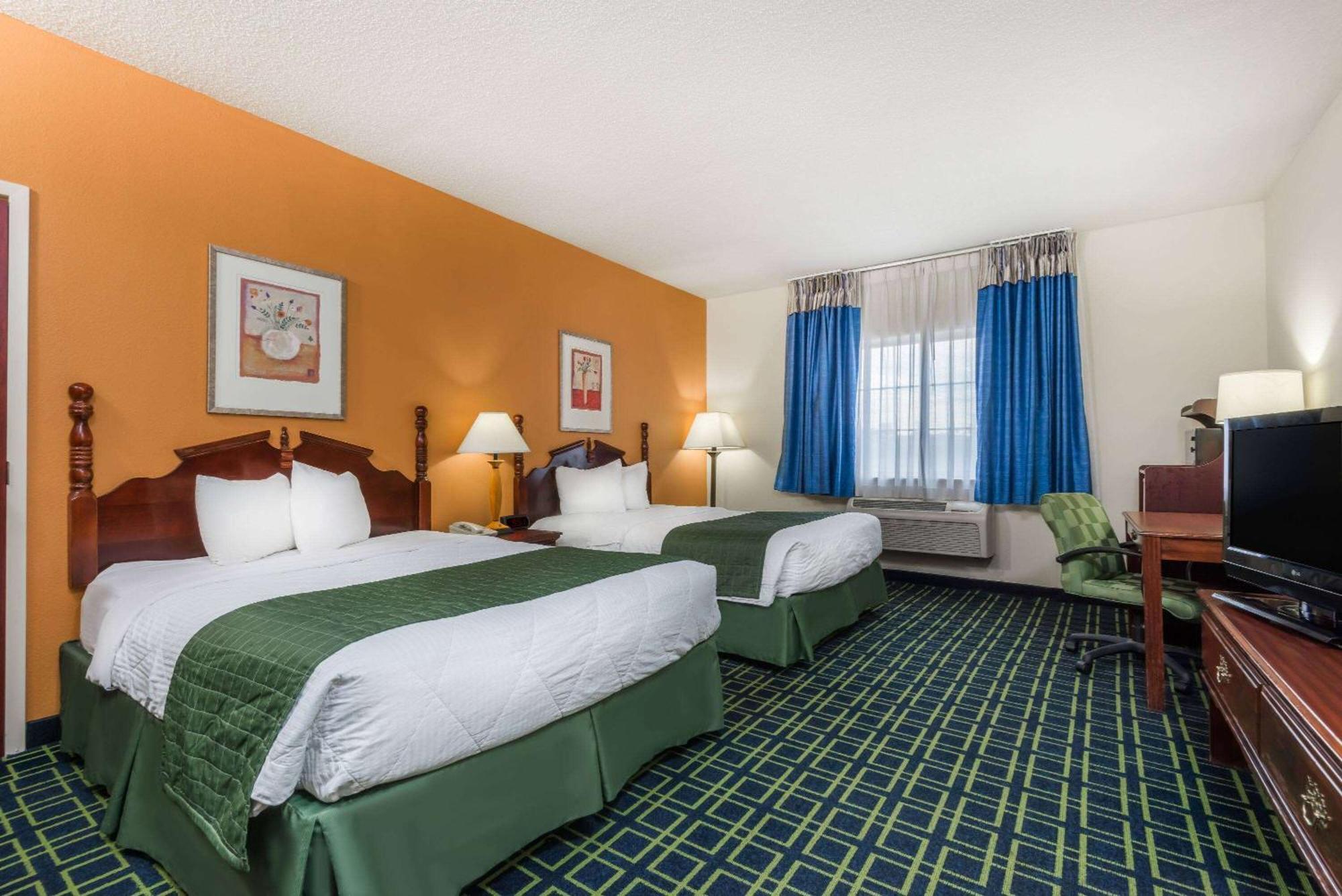 Hotel Baymont By Wyndham 3*